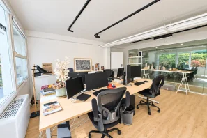 Bureau privé - 75005 - 4 postes - 2200€