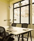 Bureau privé - 75018 - 1 poste - 490€