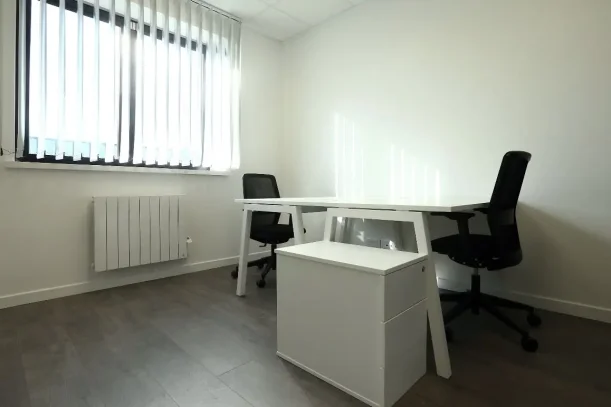 Bureau privé - 94140 - 2 postes - 500€