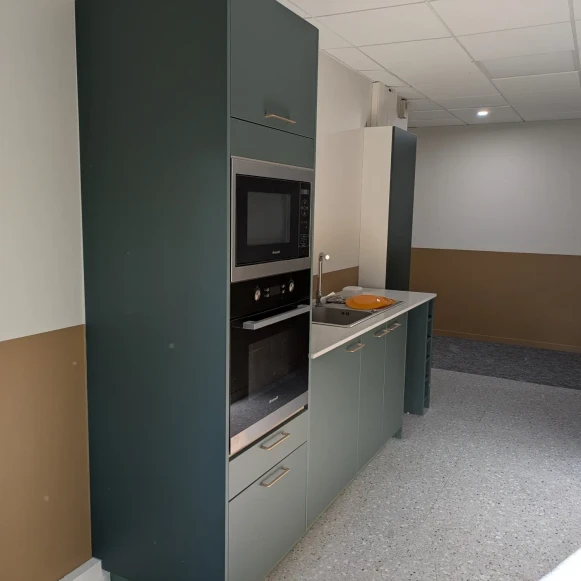 Bureau privé 67 m² 4 postes Location bureau Route de Sartrouville Le Pecq 78230 - photo 4