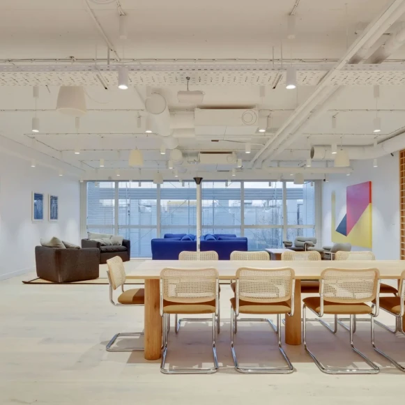 Bureau privé 192 m² 30 postes Coworking Rue des Pirogues de Bercy Paris 75012 - photo 1