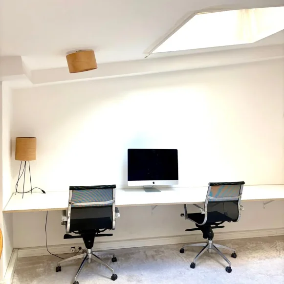 Bureau privé 17 m² 3 postes Location bureau Rue Lamartine Paris 75009 - photo 1