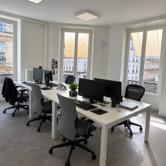 Bureau privé 32 m² 8 postes Location bureau Rue de la Chaussée d'Antin Paris 75009 - photo 1