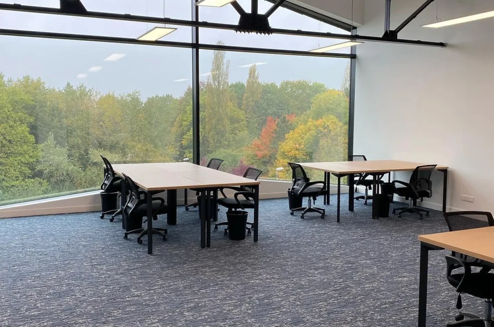 Bureaux and Co - Cesson-Sévigné