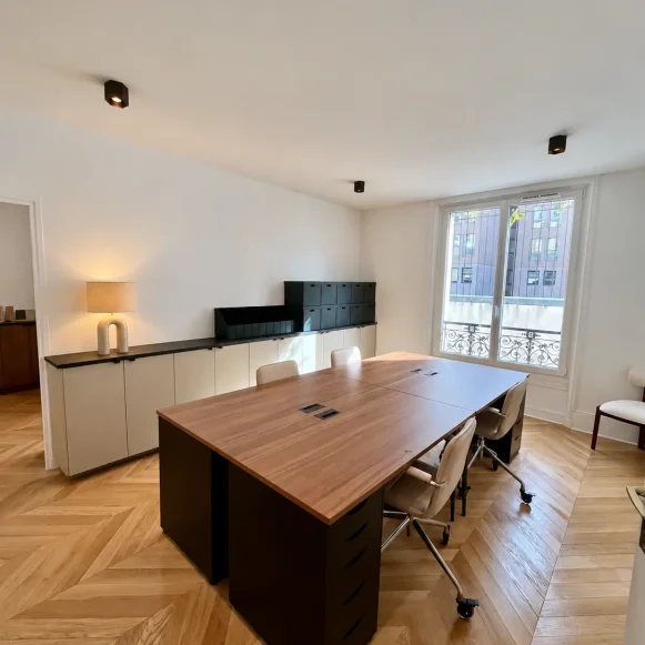 Open Space  5 postes Location bureau Rue La Fayette Paris 75010 - photo 3
