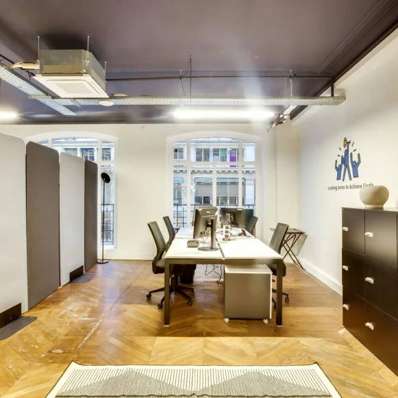 Espace indépendant 126 m² 18 postes Location bureau Rue Réaumur Paris 75002 - photo 3