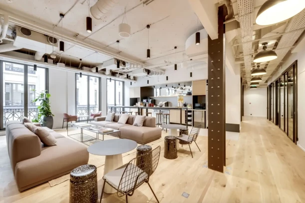 Bureau privé - 75008 - 22 postes - 13360€