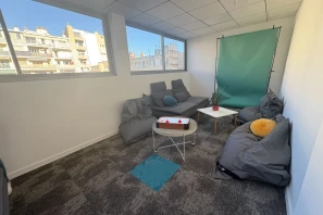 Espace indépendant - 13007 - 50 postes - 16000€