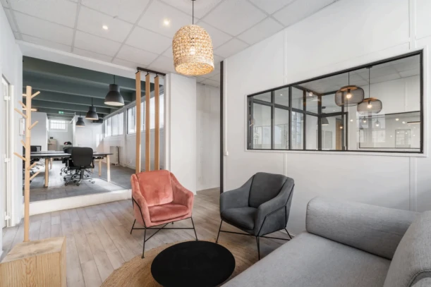 Espace indépendant - 75011 - 30 postes - 13500€