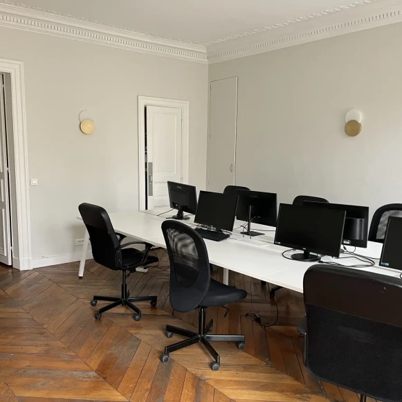 Bureau privé 27 m² 6 postes Location bureau Rue Drouot Paris 75009 - photo 4