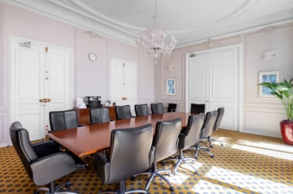 Signature - Paris, Georges V Bassano