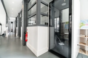 Bureau privé - 75003 - 6 postes - 3180€