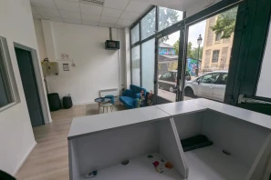 Espace indépendant - 75019 - 40 postes - 5800€