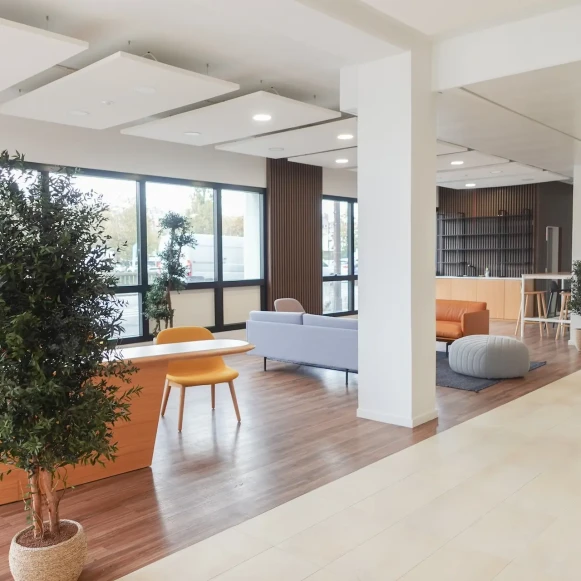 Bureau privé 14 m² 3 postes Coworking Boulevard Romain Rolland Montrouge 75014 - photo 3