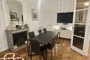 Bureau privé - 75016 - 2 postes - 950€