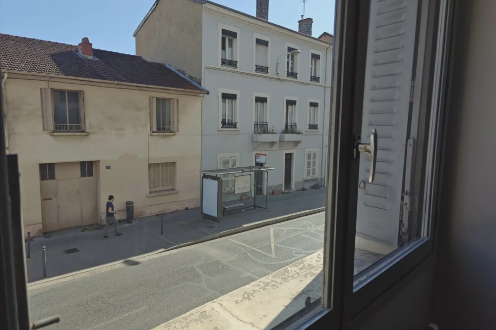 Bureau privé - 69003 - 2 postes - 520€