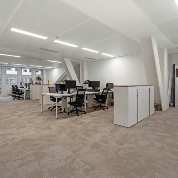 Bureau privé 259 m² 30 postes Location bureau Avenue de France Paris 75013 - photo 3