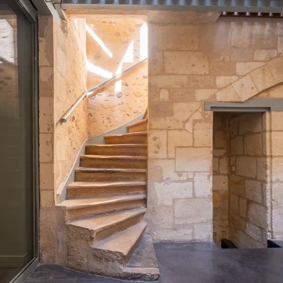 Bureau privé 40 m² 12 postes Location bureau Rue Leyteire Bordeaux 33000 - photo 7