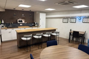 Bureau privé - 75005 - 5 postes - 1750€