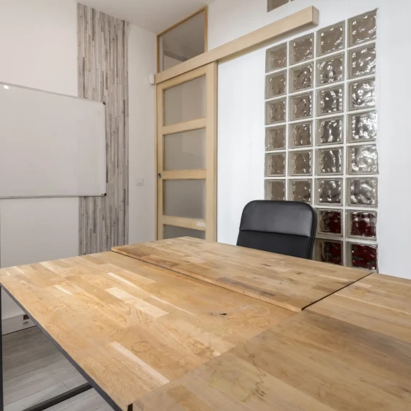 Espace indépendant 60 m² 20 postes Coworking Rue des Epinettes Paris 75017 - photo 6