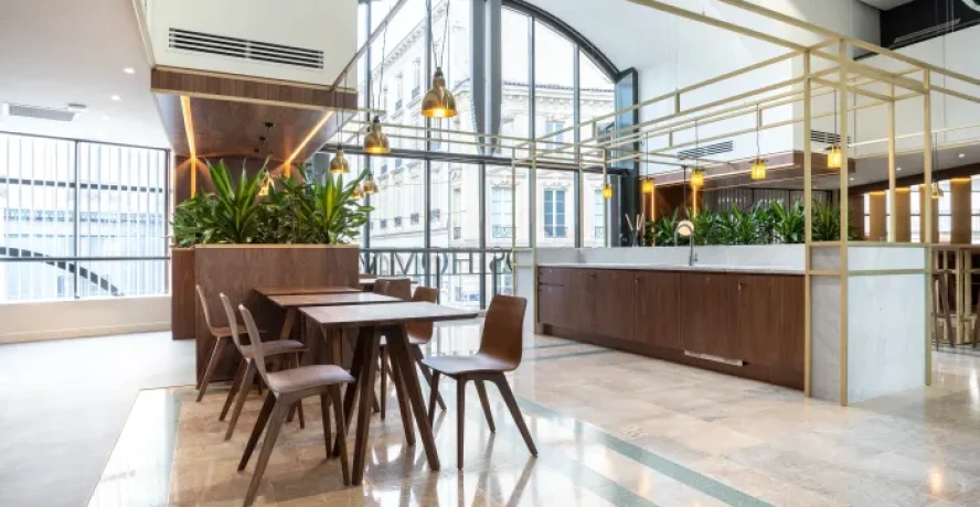 Espaces de travail et de coworking Signature by Regus