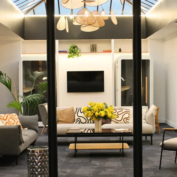 Open Space  70 postes Coworking Rue des Petites Écuries Paris 75010 - photo 1