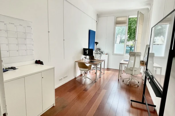 Bureau privé - 75015 - 4 postes - 1150€