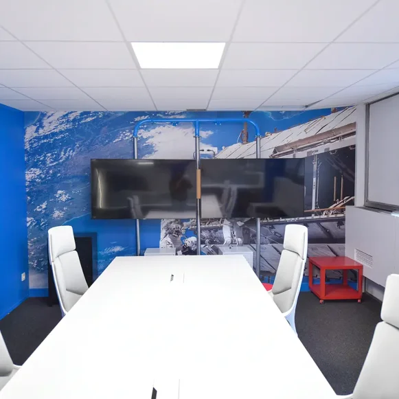 Open Space  34 postes Coworking Rue Barbès Montrouge 92120 - photo 2