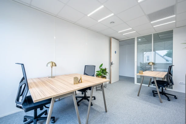 Bureau privé - 35170 - 3 postes - 938€