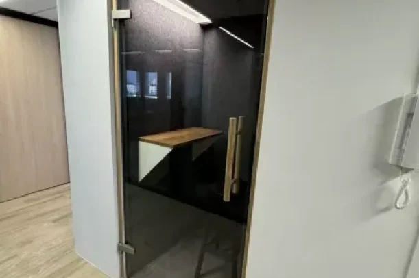 Bureau privé - 69003 - 4 postes - 590€