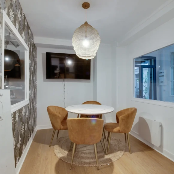 Espace indépendant 100 m² 20 postes Location bureau Rue du Croissant Paris 75002 - photo 3