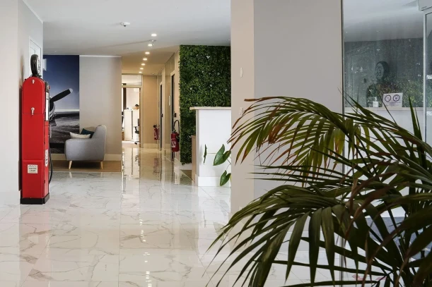 Bureau privé - 06410 - 4 postes - 1000€