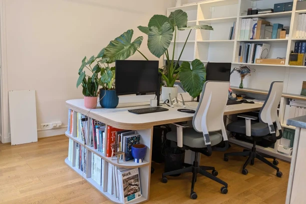 Open Space - 75009 - 4 postes - 450€