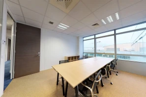 Open Space - 93200 - 6 postes - 373€