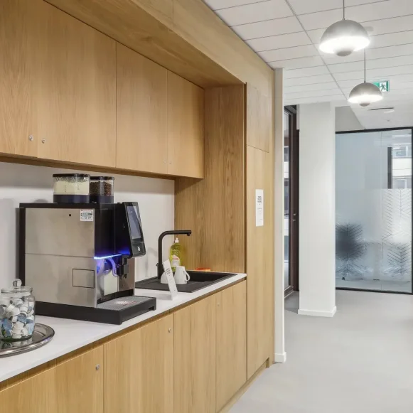 Bureau privé 7 m² 2 postes Coworking Boulevard de Berlin Nantes 44000 - photo 2