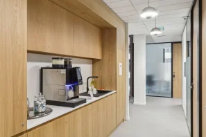 Bureau privé - 44000 - 4 postes - 1615€