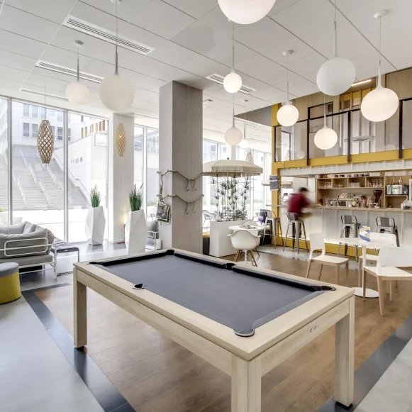 Bureau privé 15 m² 2 postes Location bureau Quai du Lazaret Marseille 13002 - photo 7