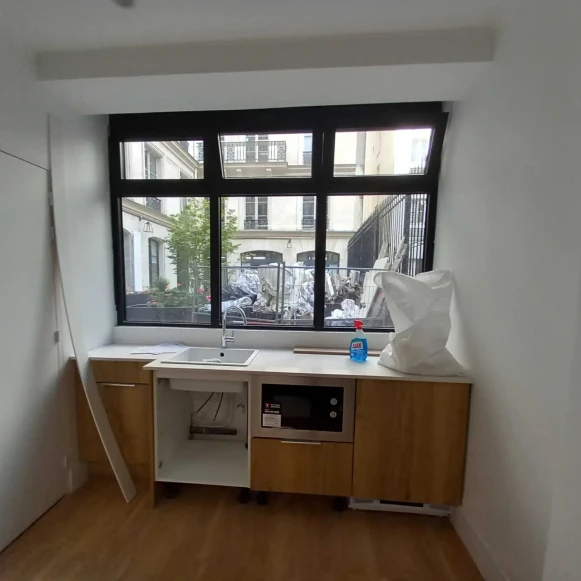 Bureau privé 29 m² 5 postes Location bureau Rue Chauchat Paris 75009 - photo 6