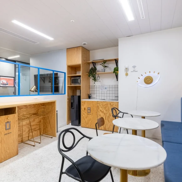 Bureau privé 20 m² 6 postes Location bureau Boulevard Malesherbes Paris 75008 - photo 12