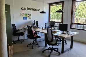 Open Space - 75012 - 8 postes - 375€