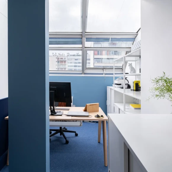 Bureau privé 11 m² 1 poste Location bureau Rue de Sèvres Boulogne-Billancourt 92100 - photo 1