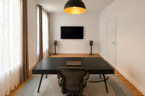 Espace indépendant - 75010 - 30 postes - 9500€