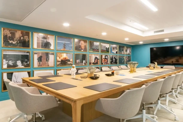 Bureau privé - 75008 - 47 postes - 32900€