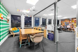 Bureau privé - 92200 - 15 postes - 5550€