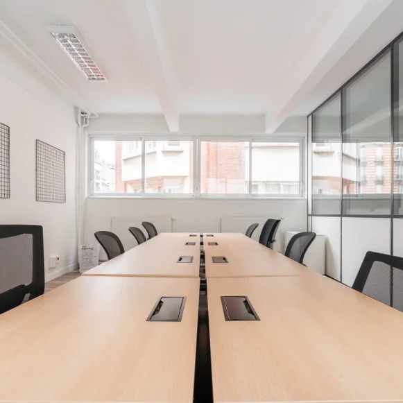 Espace indépendant 96 m² 12 postes Coworking Rue de Charonne Paris 75011 - photo 7