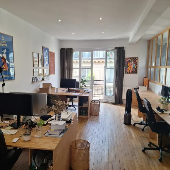 Bureau privé 35 m² 8 postes Location bureau Rue d'Hauteville Paris 75010 - photo 3
