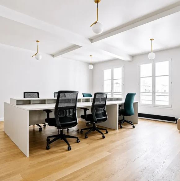Bureau privé 42 m² 6 postes Coworking Cité Paradis Paris 75010 - photo 1