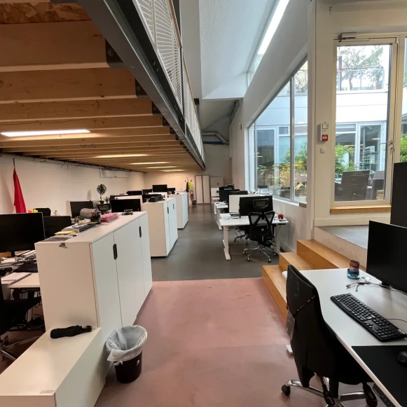 Espace indépendant 596 m² 60 postes Coworking Rue Barbès Montrouge 92120 - photo 11