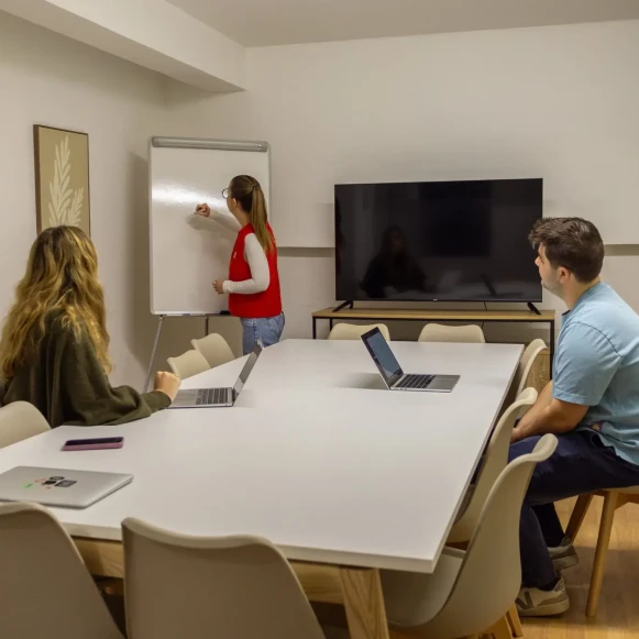 Bureau privé 14 m² 3 postes Location bureau Avenue du Général Michel Bizot Paris 75012 - photo 10