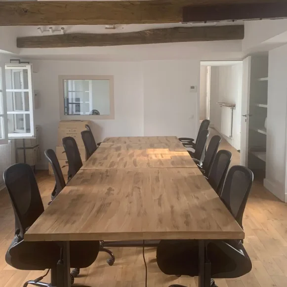 Bureau privé 65 m² 12 postes Coworking Rue de Turenne Paris 75003 - photo 1